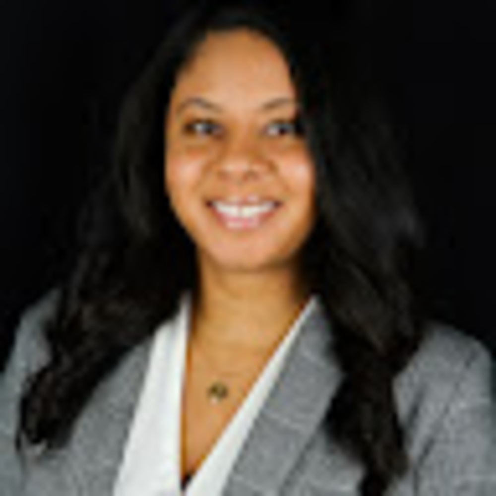 Meet your Posher, Tayler